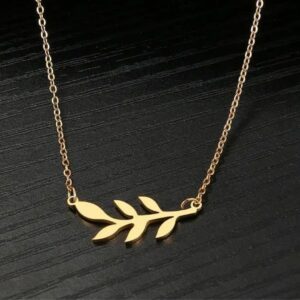 Leaf Pendant Necklace