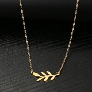 Leaf Pendant Necklace